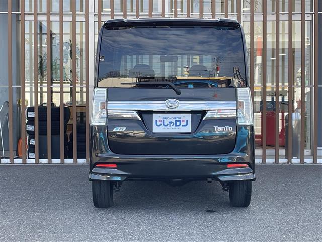 タント カスタムＲＳ　ＳＡ　４ＷＤ　純正ナビ　フルセグＴＶ　ＡＭ／ＦＭ　ＣＤ／ＤＶＤ　Ｂｌｕｅｔｏｏｔｈ接続　両側パワースライドドア　バックカメラ　フリップダウンモニター　プッシュスタート　純正フロアマット　ＥＴＣ（22枚目）