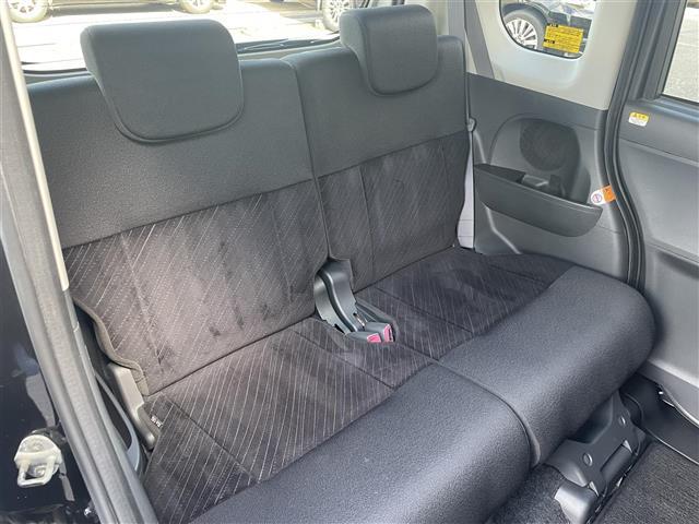 タント カスタムＲＳ　ＳＡ　４ＷＤ　純正ナビ　フルセグＴＶ　ＡＭ／ＦＭ　ＣＤ／ＤＶＤ　Ｂｌｕｅｔｏｏｔｈ接続　両側パワースライドドア　バックカメラ　フリップダウンモニター　プッシュスタート　純正フロアマット　ＥＴＣ（27枚目）