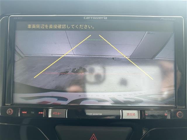 【　バックカメラ　】駐車が苦手な方でも映像で後方の安全確認もしっかり♪見えない死角の部分や距離感などモニター確認することが可能です！