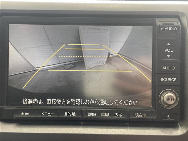【　バックカメラ　】便利なバックカメラ装備で安全確認を頂けます。駐車が苦手な方にもオススメな便利機能です♪
