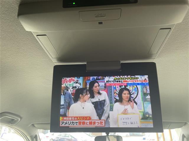 ノア Ｘ　スペシャルエディション　本土仕入　純正ナビ　フルセグＴＶ　Ｂｌｕｅｔｏｏｔｈ接続　バックカメラ　ＣＤ／ＤＶＤ再生　ＥＴＣ　両側パワースライドドア　フリップダウンモニター　オートライト　プッシュスタート　スマートキー（10枚目）