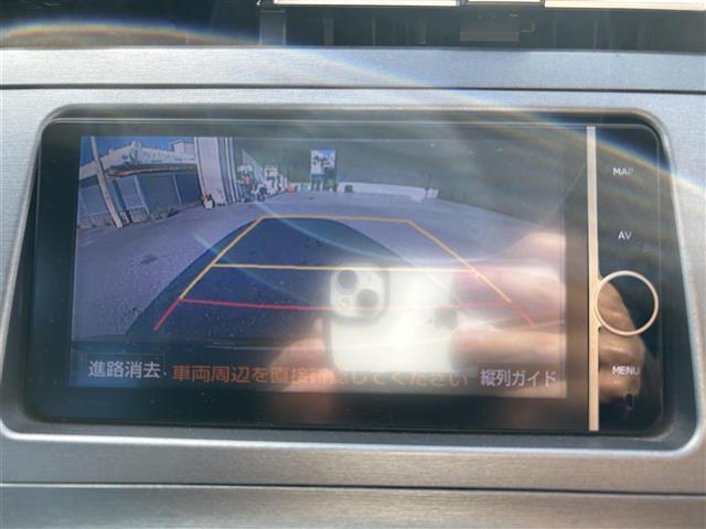 【　バックカメラ　】便利なバックカメラ装備で安全確認を頂けます。駐車が苦手な方にもオススメな便利機能です♪