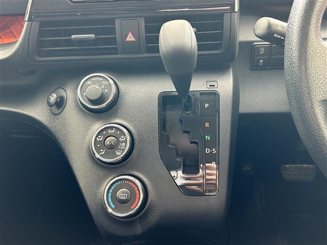 店舗にて現車の確認もいただけますので、お電話で在庫のご確認の上是非ご来店くださいませ!!