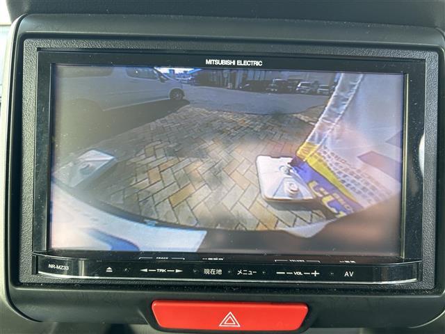 【　バックカメラ　】便利なバックカメラ装備で安全確認を頂けます。駐車が苦手な方にもオススメな便利機能です♪