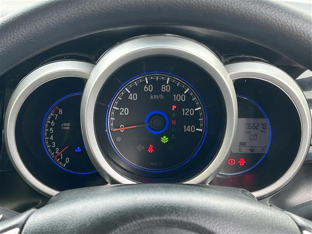 店舗にて現車の確認もいただけますので、お電話で在庫のご確認の上是非ご来店くださいませ!!!
