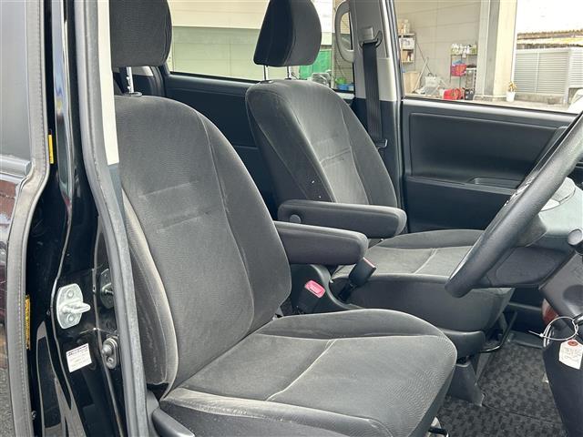 店舗にて現車の確認もいただけますので、お電話で在庫のご確認の上是非ご来店くださいませ!!!