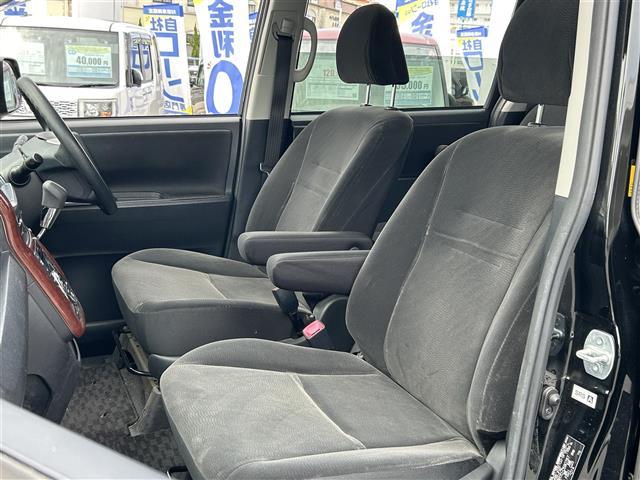 店舗にて現車の確認もいただけますので、お電話で在庫のご確認の上是非ご来店くださいませ!!!