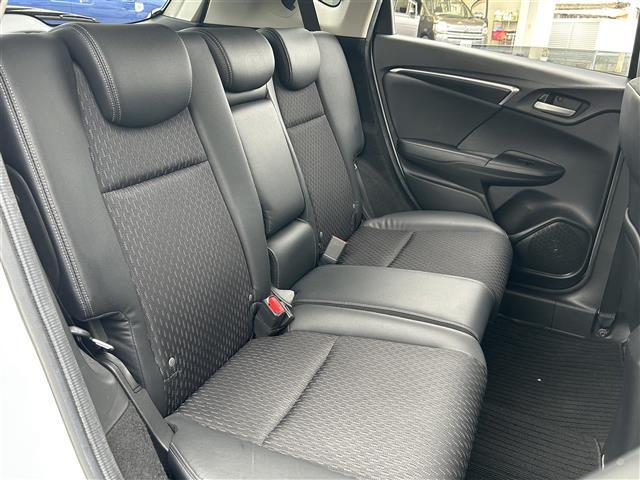 店舗にて現車の確認もいただけますので、お電話で在庫のご確認の上是非ご来店くださいませ!!!