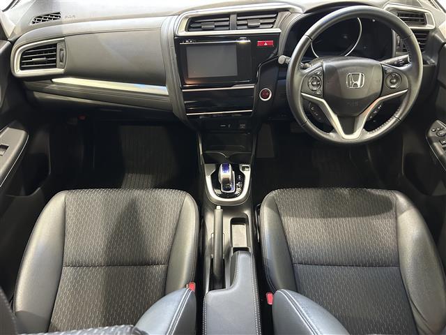 店舗にて現車の確認もいただけますので、お電話で在庫のご確認の上是非ご来店くださいませ!!!