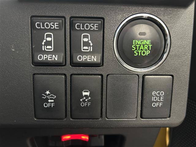 【 パワースライドドア 】ワンタッチでスライドドアの電動開閉が可能です♪♪