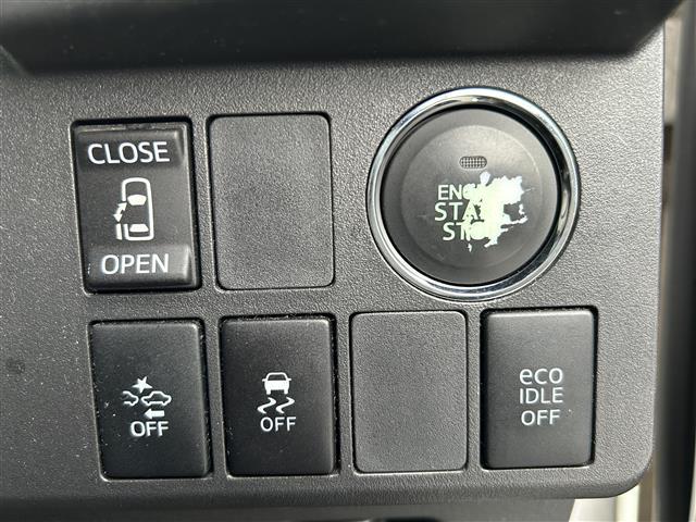 【 パワースライドドア 】ワンタッチでスライドドアの電動開閉が可能です♪♪