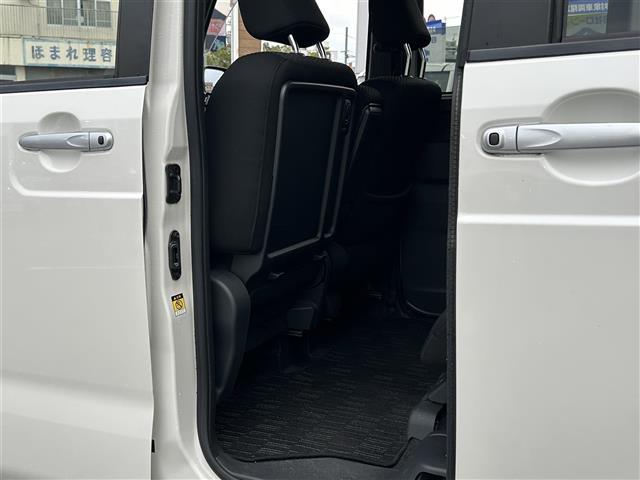 店舗にて現車の確認もいただけますので、お電話で在庫のご確認の上是非ご来店くださいませ!!!