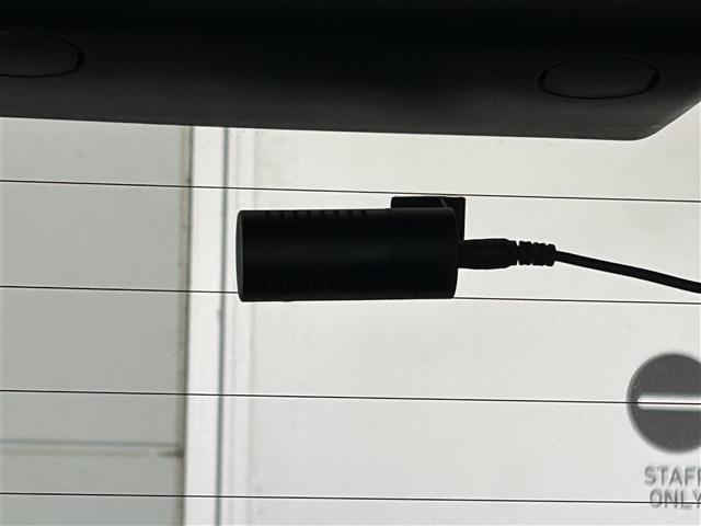 【　ドライブレコーダー　】運転中の記録を残します。事故などを起こした起こされた時の証拠を残します。