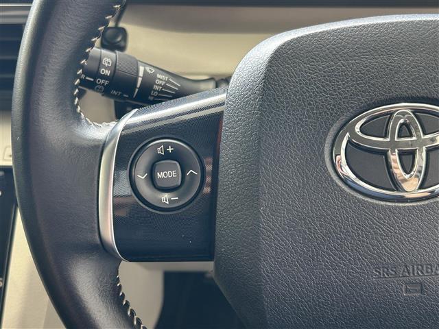 【　ステアリングスイッチ　】手元のスイッチでナビ操作が可能です！！非常に便利な機能です。取り付けのナビによってはオプション設定となっております！詳しくはスタッフまで♪