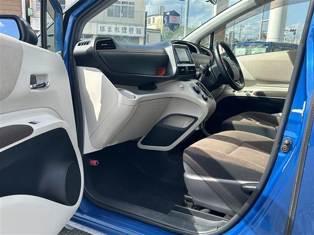 店舗にて現車の確認もいただけますので、お電話で在庫のご確認の上是非ご来店くださいませ！！！