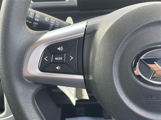 【　ステアリングスイッチ　】手元のスイッチでナビ操作が可能です！！非常に便利な機能です。取り付けのナビによってはオプション設定となっております！詳しくはスタッフまで♪