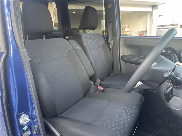 店舗にて現車の確認もいただけますので、お電話で在庫のご確認の上是非ご来店くださいませ。／／／／／／