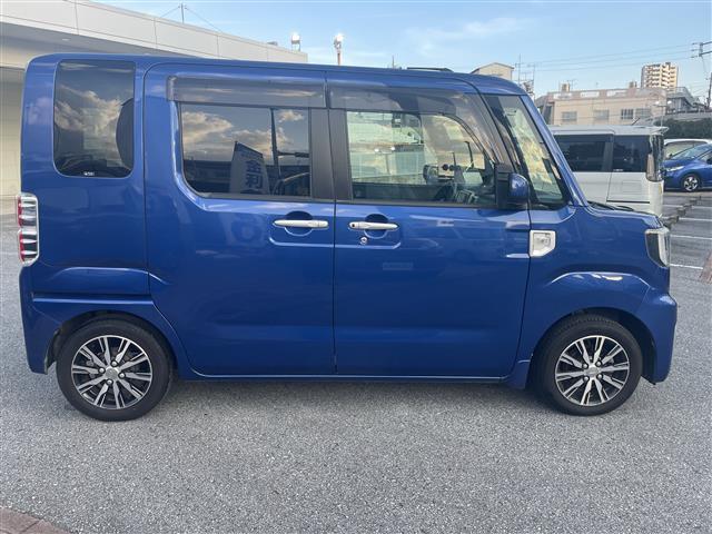 店舗にて現車の確認もいただけますので、お電話で在庫のご確認の上是非ご来店くださいませ。／／／／／／