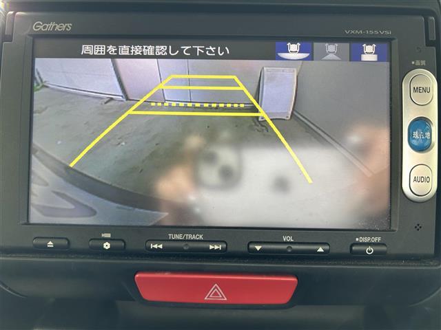 【　バックカメラ　】便利なバックカメラ装備で安全確認を頂けます。駐車が苦手な方にもオススメな便利機能です♪