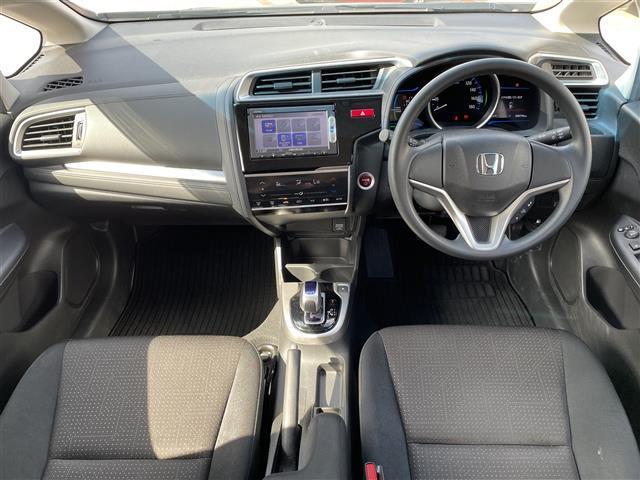 店舗にて現車の確認もいただけますので、お電話で在庫のご確認の上是非ご来店くださいませ！！！