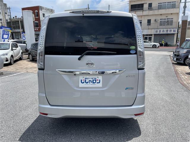 セレナ ハイウェイスター　Ｓ－ハイブリッド　本土仕入れ　プッシュスタート　純正ナビ　Ｂｌｕｅｔｏｏｔｈ接続　バックカメラ　ＥＴＣ　両側パワースライドドア　クルーズコントロール　スマートキー　純正フロアマット　純正アルミホイール　取扱説明書（29枚目）