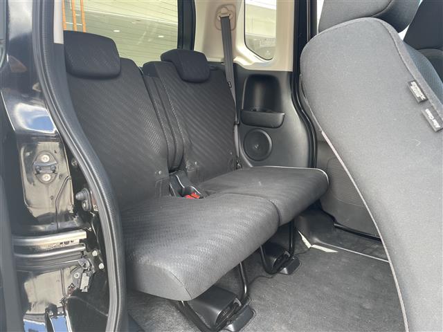 店舗にて現車の確認もいただけますので、お電話で在庫のご確認の上是非ご来店くださいませ。／／／／／／