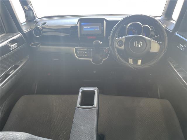 店舗にて現車の確認もいただけますので、お電話で在庫のご確認の上是非ご来店くださいませ。／／／／／／