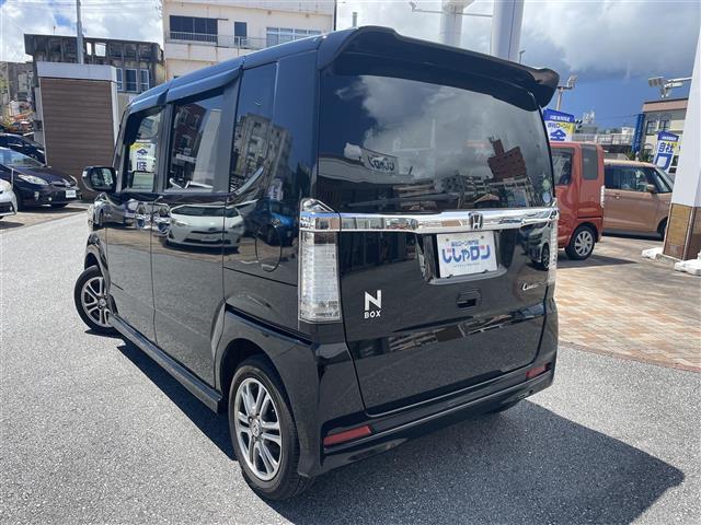 店舗にて現車の確認もいただけますので、お電話で在庫のご確認の上是非ご来店くださいませ。／／／／／／