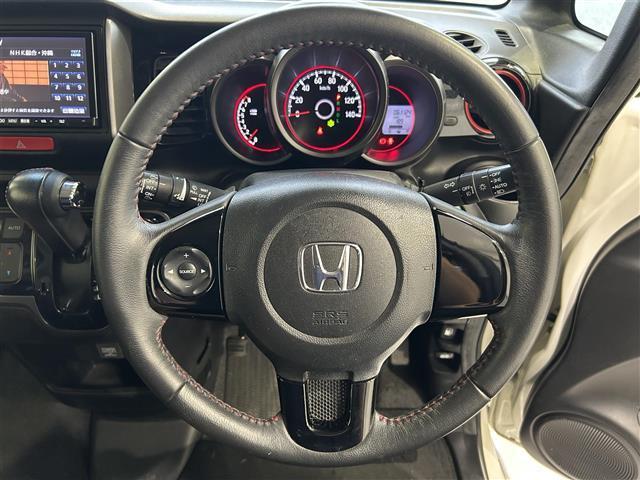 【　ステアリング　】ステアリングはとても綺麗な状態です！