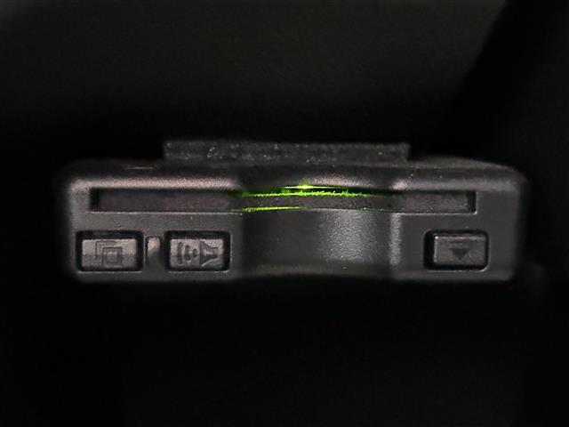 【　ＥＴＣ　】今やカーライフにおける重要性はナビにも匹敵するのではないでしょうか？セットアップを行うことで利用可能になります！