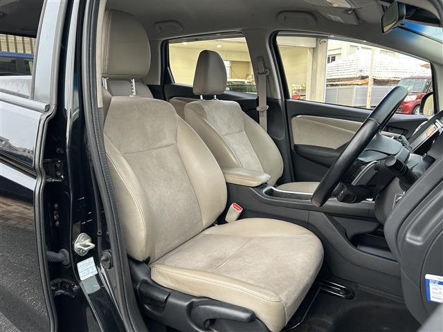 店舗にて現車の確認もいただけますので、お電話で在庫のご確認の上是非ご来店くださいませ！！！