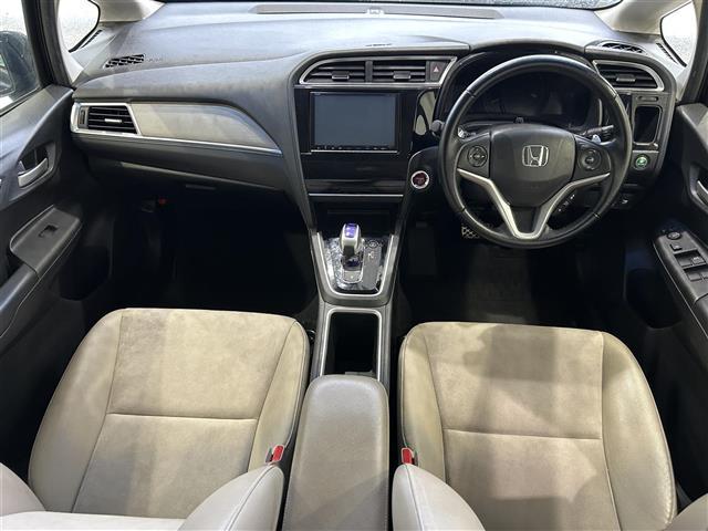 店舗にて現車の確認もいただけますので、お電話で在庫のご確認の上是非ご来店くださいませ！！！