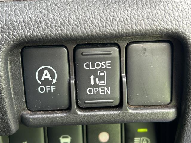 【　片側パワースライドドア　】ワンタッチでスライドドアの電動開閉が可能です♪♪