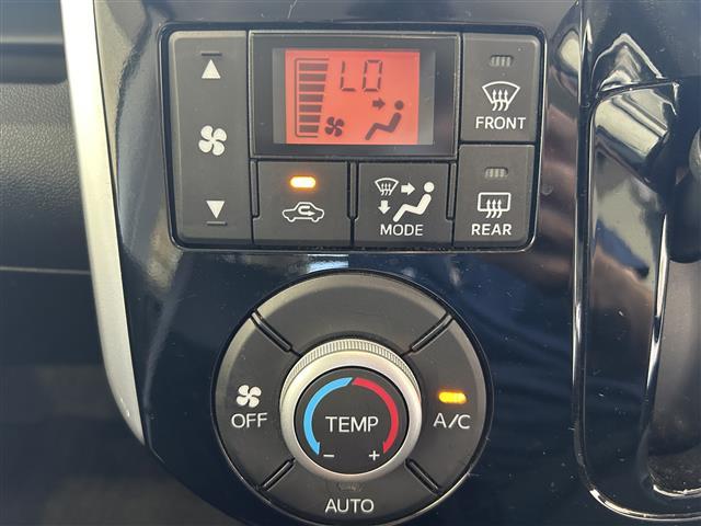 タント カスタムX SA 本土仕入 TV ETC Bluetooth接続 CD再生 バックカメラ 片側パワースライドドア 純正フロアマット 横滑り防止装置 衝撃軽減ブレーキ オートライト プッシュスタート スマートキー(13枚目)