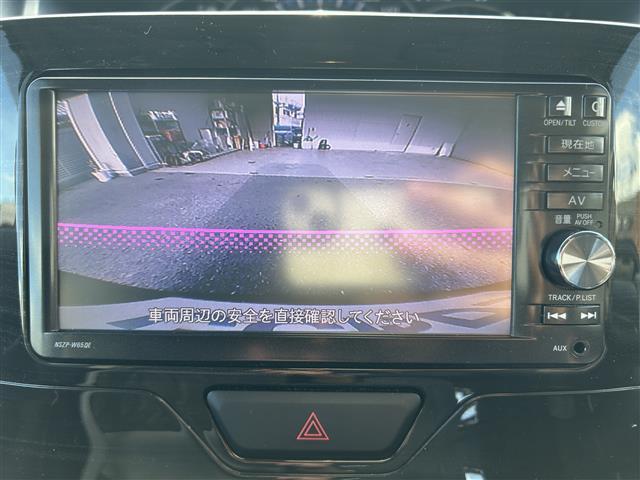 タント カスタムX トップエディションSAII 本土仕入 純正ナビ フルセグTV CD再生 ETC Bluetooth接続 バックカメラ 片側パワースライドドア 純正フロアマット 横滑り防止装置 衝突軽減ブレーキ プッシュスタート スマートキー(7枚目)