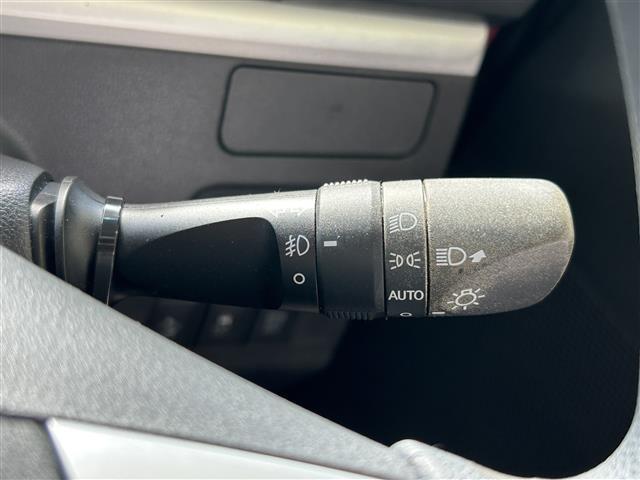 タント カスタムX トップエディションSAII 本土仕入 純正ナビ フルセグTV CD再生 ETC Bluetooth接続 バックカメラ 片側パワースライドドア 純正フロアマット 横滑り防止装置 衝突軽減ブレーキ プッシュスタート スマートキー(12枚目)