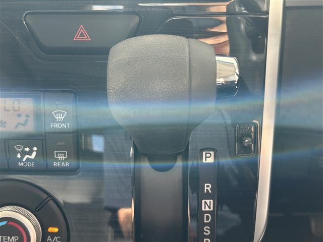 タント カスタムX トップエディションSAII 本土仕入 純正ナビ フルセグTV CD再生 ETC Bluetooth接続 バックカメラ 片側パワースライドドア 純正フロアマット 横滑り防止装置 衝突軽減ブレーキ プッシュスタート スマートキー(15枚目)