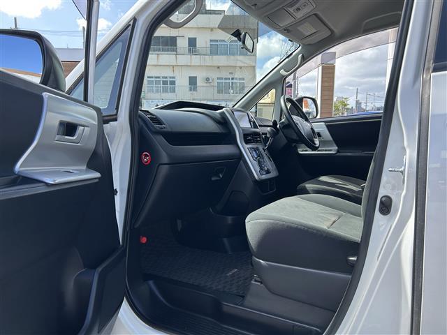 店舗にて現車の確認もいただけますので、お電話で在庫のご確認の上是非ご来店くださいませ！！！