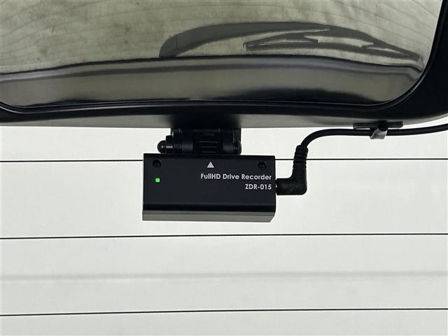 タント カスタムX トップエディションSAII 本土仕入 純正ナビ フルセグTV バックカメラ ドライブレコーダー前後 Bluetooth接続 CD再生 片側パワースライドドア 横滑り防止装置 衝撃軽減ブレーキ オートライト プッシュスタート(9枚目)