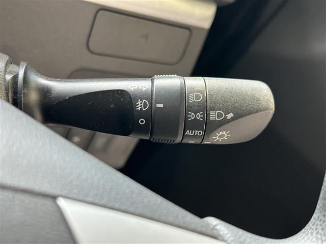 タント カスタムX トップエディションSAII 本土仕入 純正ナビ フルセグTV バックカメラ ドライブレコーダー前後 Bluetooth接続 CD再生 片側パワースライドドア 横滑り防止装置 衝撃軽減ブレーキ オートライト プッシュスタート(14枚目)