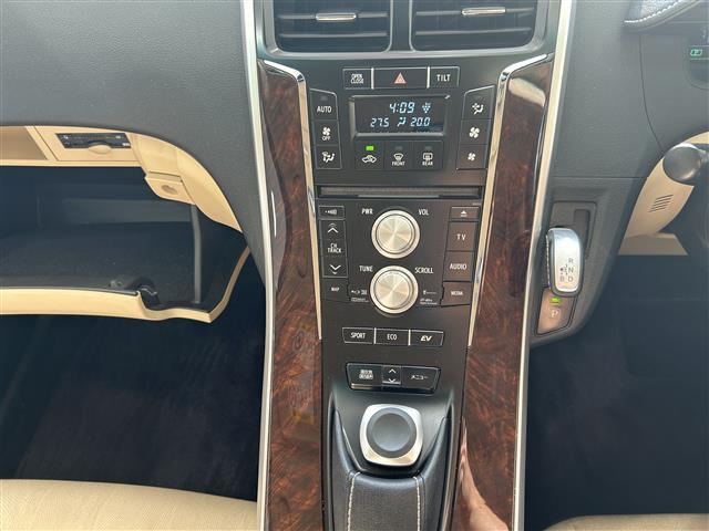 SAI G 本土仕入 純正ナビ フルセグTV ETC バックカメラ Bluetooth接続 CD再生 パワーシート 純正フロアマット カーテンエアバッグ オートライト プッシュスタート スマートキー スペアキー(15枚目)