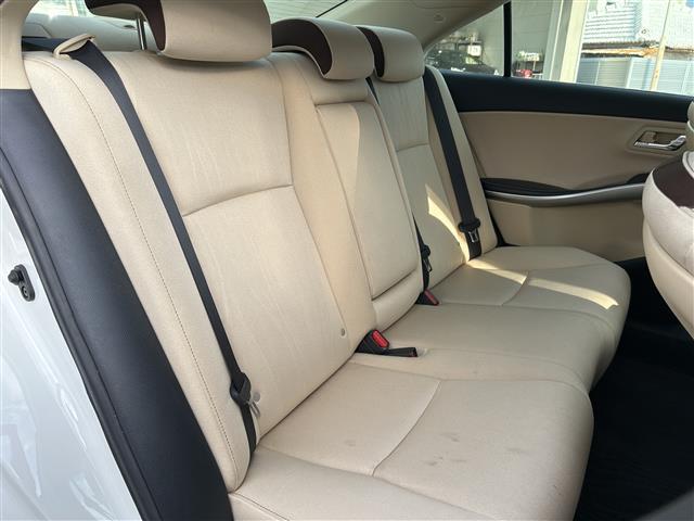 SAI G 本土仕入 純正ナビ フルセグTV ETC バックカメラ Bluetooth接続 CD再生 パワーシート 純正フロアマット カーテンエアバッグ オートライト プッシュスタート スマートキー スペアキー(22枚目)