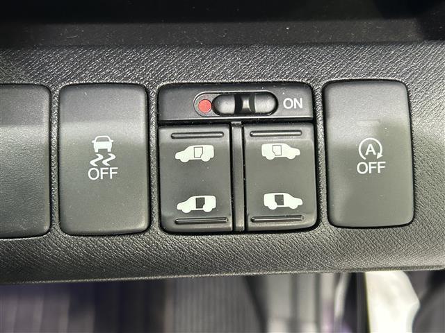 【　両側パワースライドドア　】ワンタッチでスライドドアの電動開閉が可能です♪♪