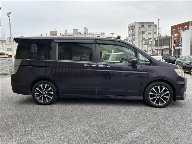 店舗にて現車の確認もいただけますので、お電話で在庫のご確認の上是非ご来店くださいませ！！！