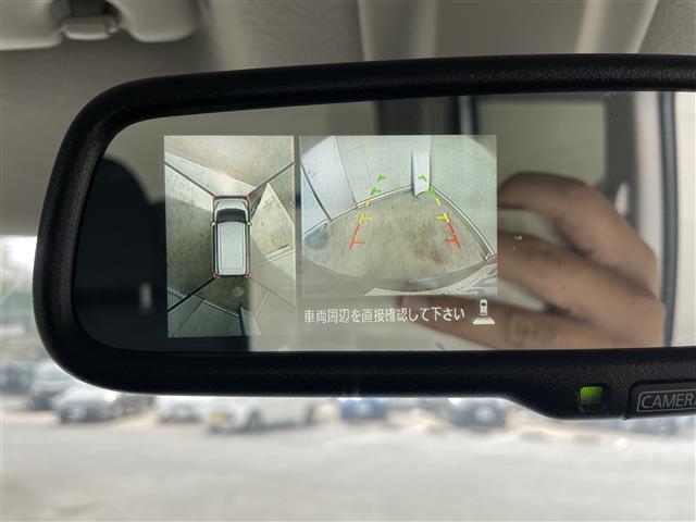 【　全方位カメラ　】上から見下ろしたように駐車が可能です。安心して縦列駐車も可能です♪