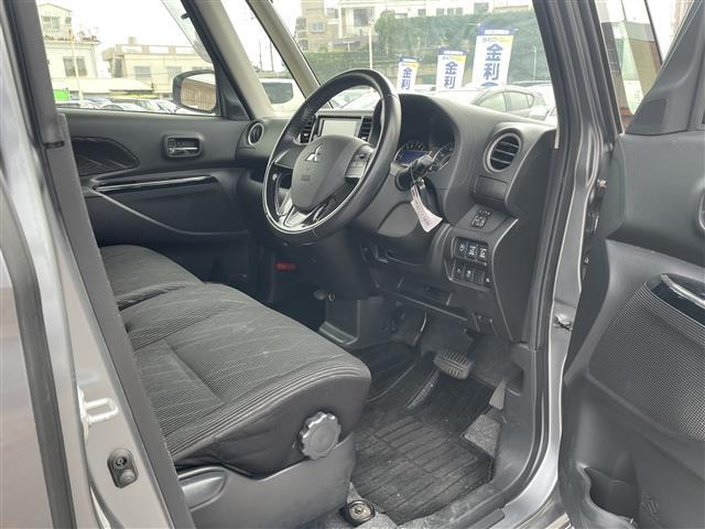 店舗にて現車の確認もいただけますので、お電話で在庫のご確認の上是非ご来店くださいませ。／／／／／／