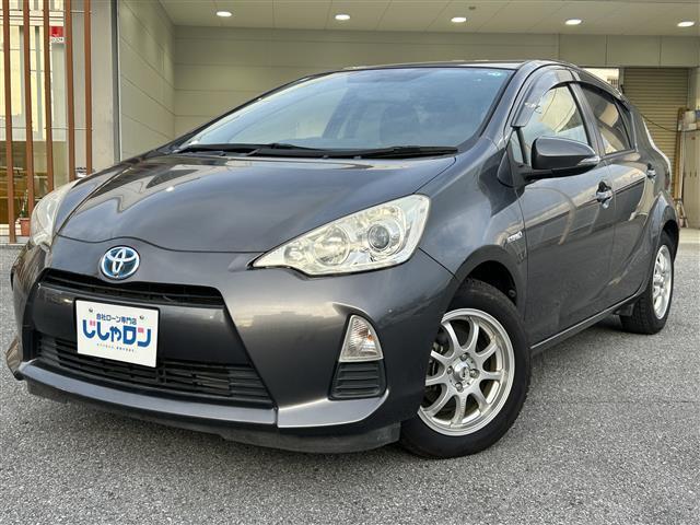 アクア Ｇ　本土仕入　純正ナビ　ＥＴＣ　パワーステアリング　パワーウィンドウ　アイドリングストップ　純正フロアマット　オートライト　ＬＥＤッドライト　プッシュスタート　スマートキー　スペアキー　取扱説明書（22枚目）