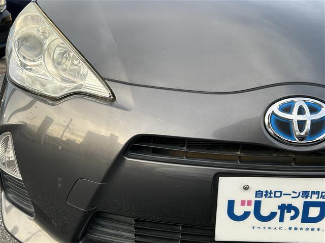 アクア Ｇ　本土仕入　純正ナビ　ＥＴＣ　パワーステアリング　パワーウィンドウ　アイドリングストップ　純正フロアマット　オートライト　ＬＥＤッドライト　プッシュスタート　スマートキー　スペアキー　取扱説明書（28枚目）