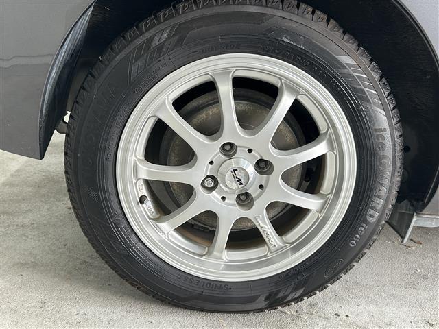 アクア Ｇ　本土仕入　純正ナビ　ＥＴＣ　パワーステアリング　パワーウィンドウ　アイドリングストップ　純正フロアマット　オートライト　ＬＥＤッドライト　プッシュスタート　スマートキー　スペアキー　取扱説明書（31枚目）