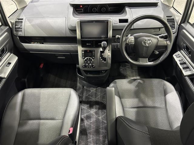 店舗にて現車の確認もいただけますので、お電話で在庫のご確認の上是非ご来店くださいませ！！！